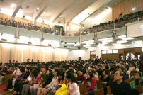 唐崇明牧師勉勵會眾：「甘為愛奴獻一生」