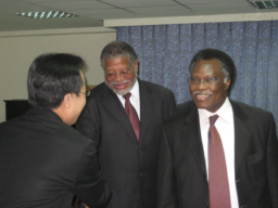 普教協領袖與台灣牧長們展開討論和分享