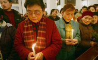 三藩市華埠信徒傳統燭光崇拜迎聖誕