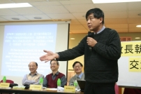 教牧服從長執？還是長執服從教牧？