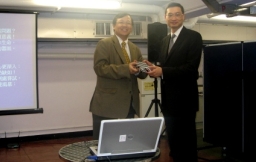 香港高等法院法官分享「神與人的關係」