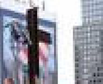 芝加哥市中心立起19尺高十字架