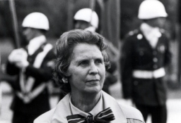 「第一女翻譯」將葬於威克理夫之旁