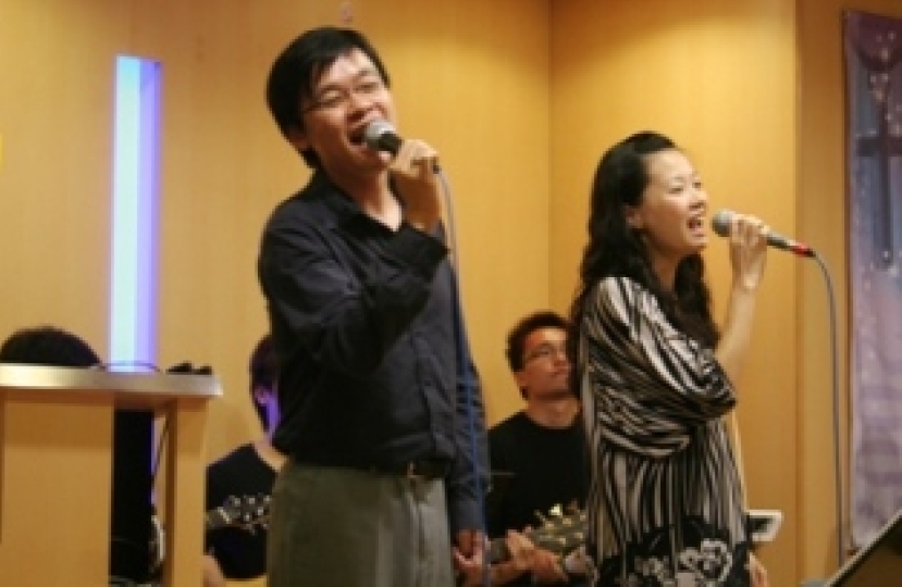 敬拜台下的霍志鵬