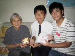 救世軍提早派月餅 呼籲市民支持捐餅行動