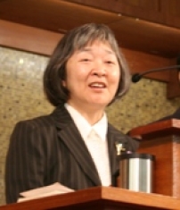 李寶珠牧師談教牧職事:原則不變彈性應用