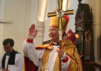 鄺保羅接任聖公會香港區主教