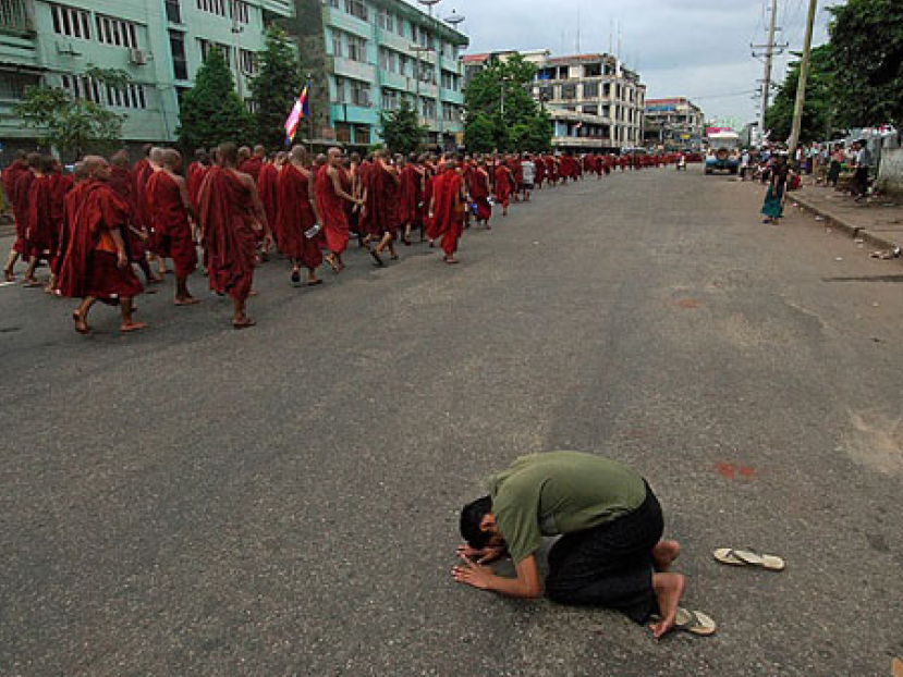 英、美呼籲緬甸停止暴力