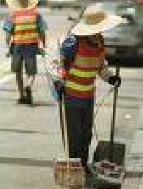 《市井聖徒II》：如何與清潔工人打交道