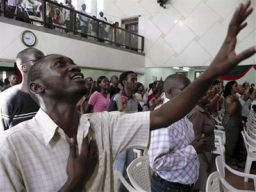 肯亞轉向真神 渴望結束暴力衝突