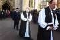 三分之二英人自稱「無信仰」英國教被指失代表性