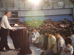 把握青春 唐崇榮牧師台灣青少年佈道會現場報導