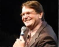 布永康撰信籲信徒擕友出席周末佈道慶典