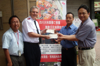 南亞少數族裔捐款支持四川地震災民