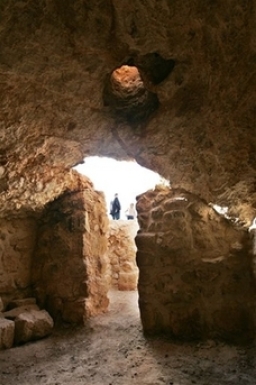 考古學家稱全球首座教堂約旦出土