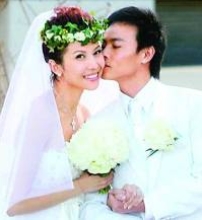 蔡少芬‧張晉婚後甜蜜宣告：「兩個人比一個人好！」