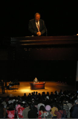 唐崇榮牧師佈道會 平安夜共思聖誕深意