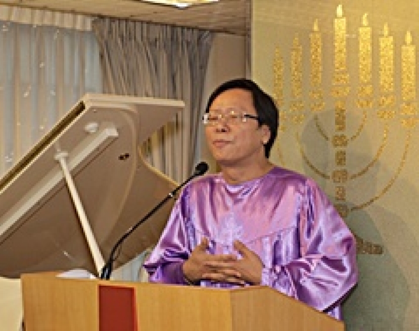 今個聖誕不一樣：黃毓民受洗歸入教會