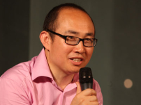 華人名企業家認為經濟危機的本質是精神和信仰危機