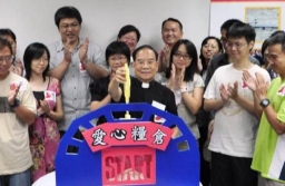 40間教會「開倉」賙濟社區上窮人