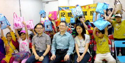 文具銀行助清貧學童 築「無懸殊」學習環境