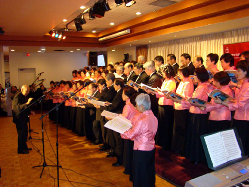 溫哥華「中神之夜」 李思敬博士領眾反思敬拜真義