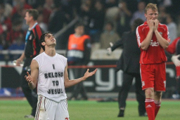 世界杯嚴禁宗教言行 卡卡自備「耶穌居首位」球鞋