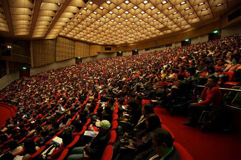 唐崇榮牧師台北「婚前愛與性」講座座無虛席