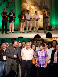 北美靈糧特會「跨入屬神的新機」 世界各地千名代表出席