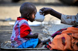 索馬里饑荒蔓延 東非50萬名兒童危在旦夕