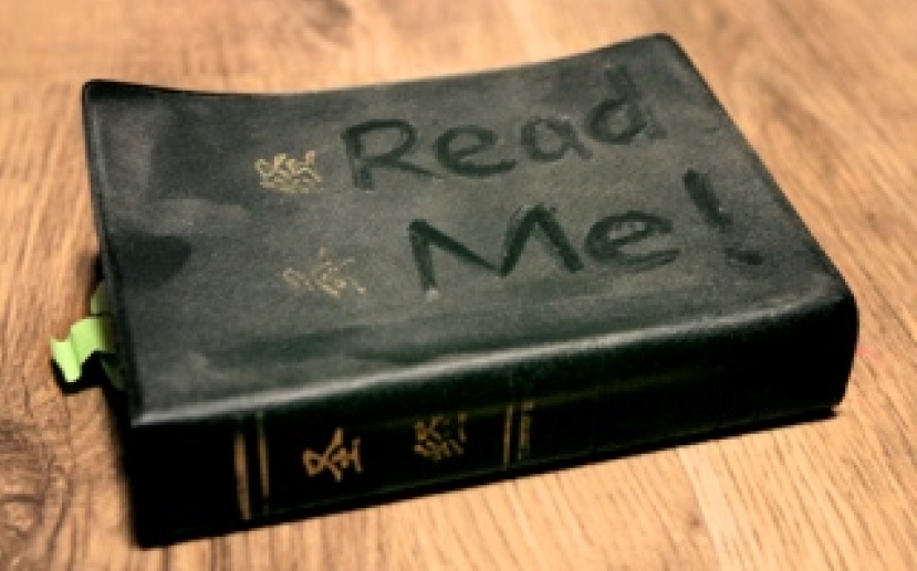 《聖經》不封塵 英機構送iPad鼓勵傳經