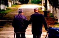 香港人壽命全球之冠 平均活到82.5歲