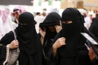 沙特擬立法禁女性露出雙眼免「迷惑」他人