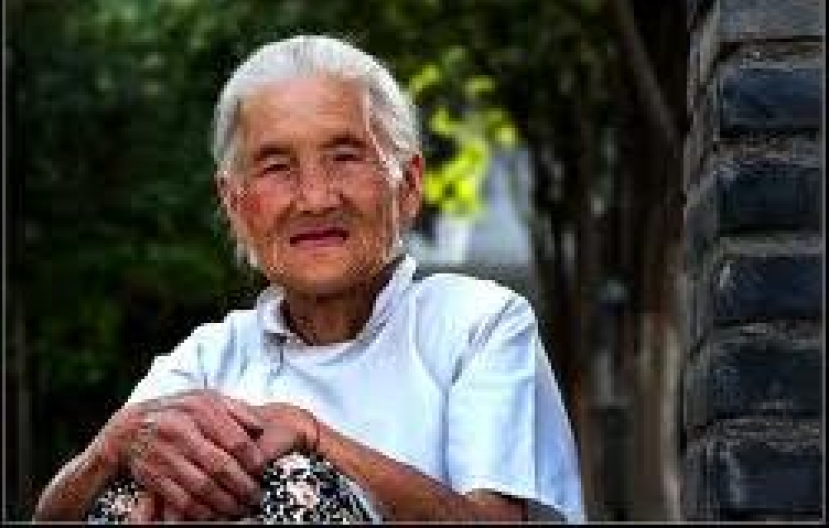 「一家唔知一家事」觀念礙舉報長者受虐困境