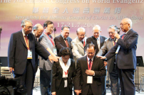 李秀全牧師伉儷感恩見證華福五年服侍