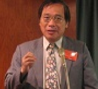 伍渭文牧師：轉輓歌為讚美詩