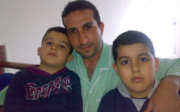 伊朗尤素福牧師獄中與兒子慶生