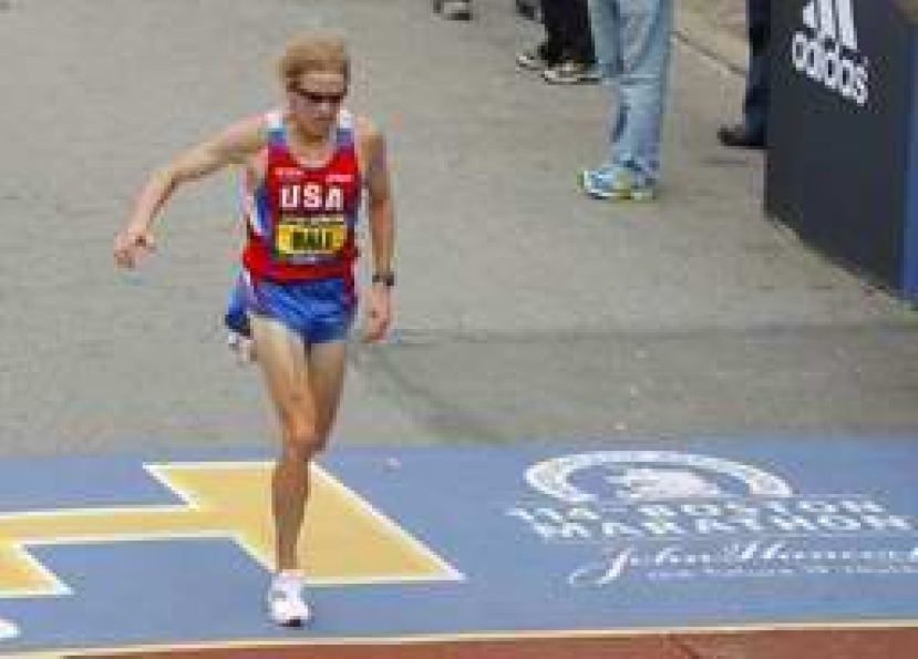 美國奧運長跑選手：以上帝為唯一教練