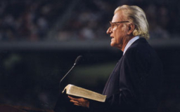 葛培理「復出」 明年辦史上最大佈道會