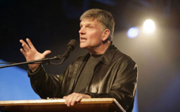 葛福臨警告美國：支持同性婚姻和墮胎將受到審判