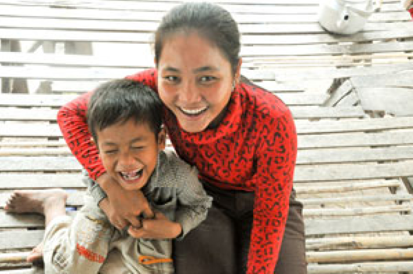 全球690萬兒童五歲前死 展望會倡導兒童保健