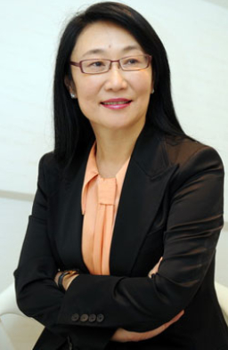 宏達王雪紅引聖經 對企業前景充滿希望