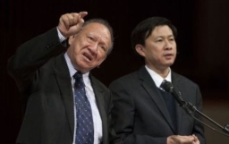 唐崇榮牧師洛杉磯佈道會數百靈魂歸主