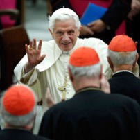 本篤十六世健康理由辭任教宗