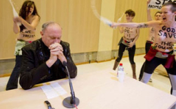 比利時主教反同性婚姻 遭女權組織瘋襲