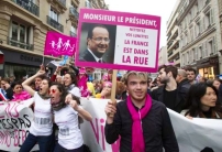 法總統簽署同性婚姻法 反對者擬再發動十萬人示威