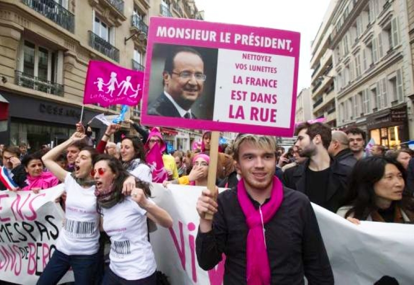 法總統簽署同性婚姻法 反對者擬再發動十萬人示威