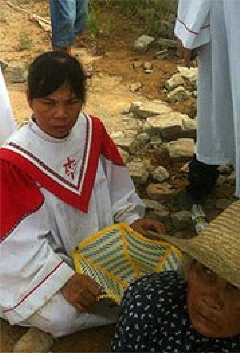 海南三自教堂遭政府私賣土地 信徒阻止被毆