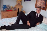 獲「新身」後心靈痛苦 變性人安樂死