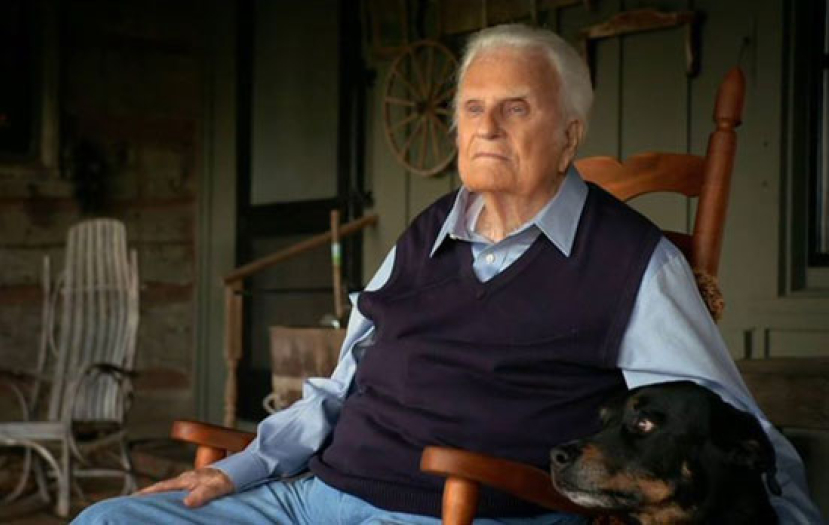 剛過95歲 葛培理牧師住院受關注